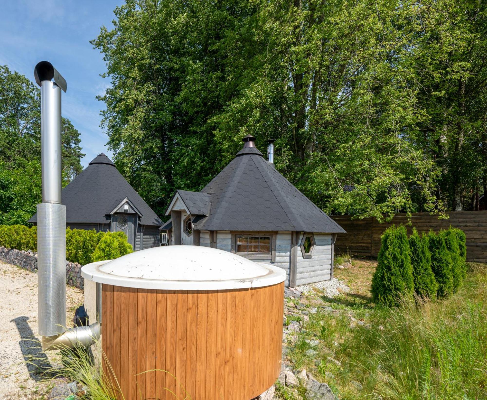 Reiu Holiday Centre Paikuse Buitenkant foto