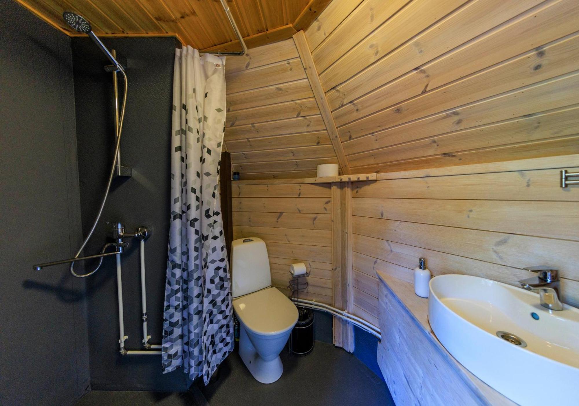 Reiu Holiday Centre Paikuse Buitenkant foto